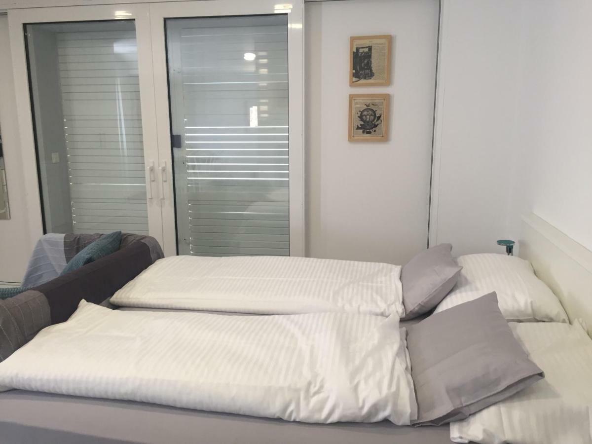 Apartman Zeljka Apartment พอดโกรา ภายนอก รูปภาพ